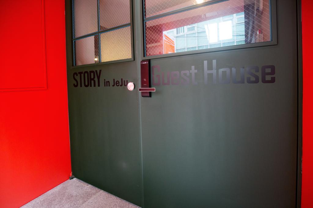 Story In Jeju Guesthouse Buitenkant foto